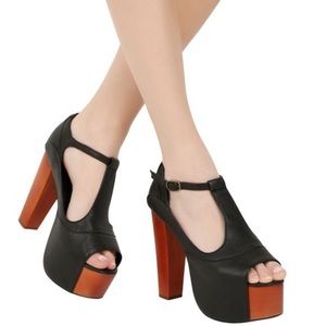 Jeffrey Campbell platform heels!!!! 🖤